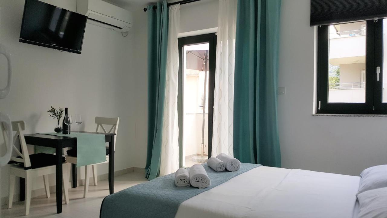 באסקה Studios Artemis מראה חיצוני תמונה